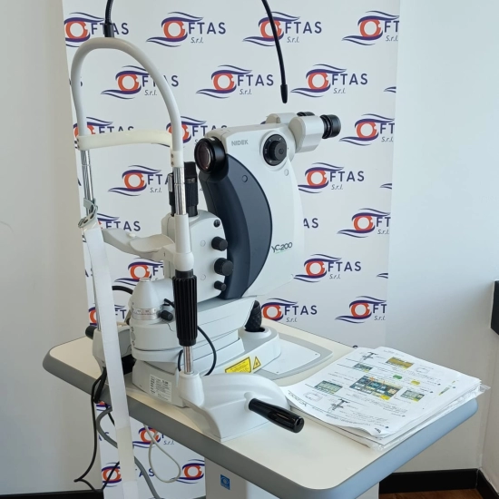 Laser YAG/SLT Nidek YC-200 S Plus